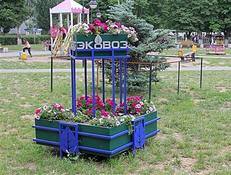 Тольяттинцам не хватает цветов во дворах и вдоль автодорог