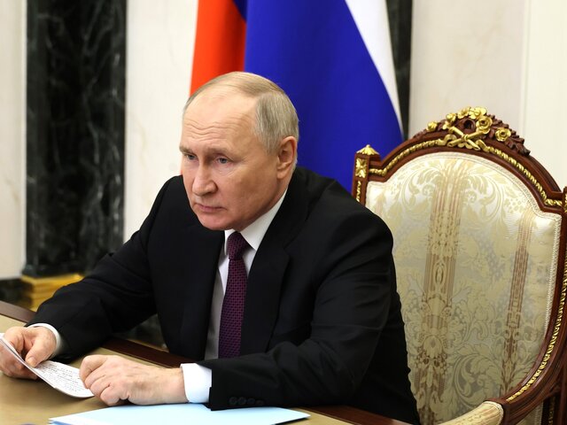 Путин назвал крайне востребованным восточное направление железных дорог РФ