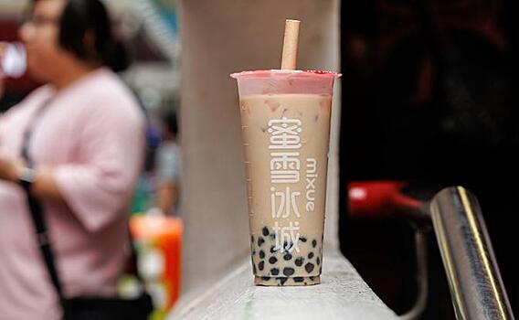 Зарубежные врачи предупреждают о рисках популярного напитка