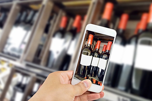Минпромторг поддержал инициативу о легализации онлайн-продаж алкоголя