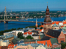 В Риге прошла акция в защиту осуждённого за шпионаж в пользу России пенсионера