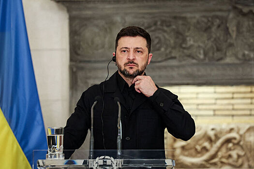 Зеленский сообщил, что Украина продолжит обсуждать компромиссы по мирному плану