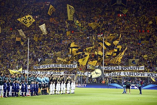 "Боруссия" перехватила игрока у "Барселоны"