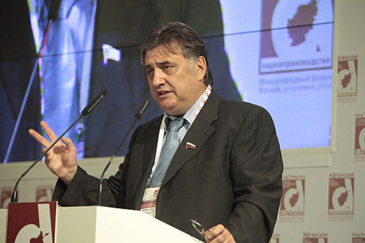 Сына экс-главы таджикского ОМОНа обвинили в бегстве к боевикам ИГ