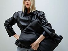 Как носить дутые сумки: учимся у модных блогеров