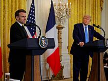 Трампа обвинили в унижении Макрона