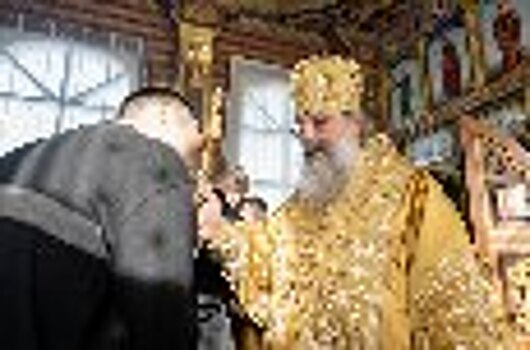 Митрополит Казанский и Татарстанский совершил Божественную литургию в храме ИК-2 УФСИН России по Республике Татарстан