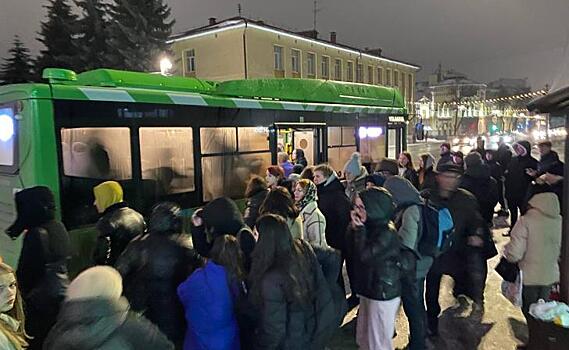 В Курске на четырех улицах образовались пробки