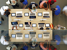 Стоимость тряпки от Apple за две тысячи рублей объяснили