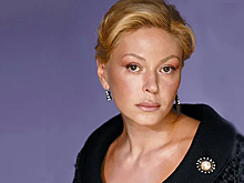 Как выглядит могила Алены Бондарчук, родной сестры Федора Бондарчук, которая скончалась в 47 лет от рака