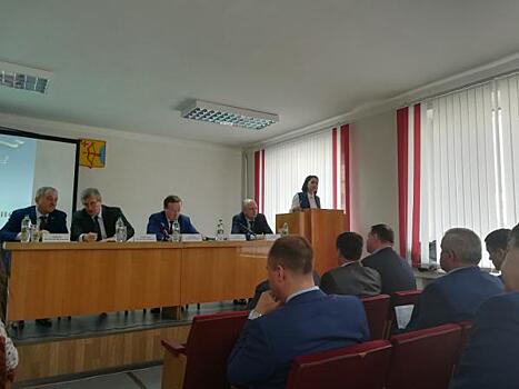 «Прошу не оценивать меня как кандидатуру правительства». Председателем кировской общественной палаты стала Наталья Шедько