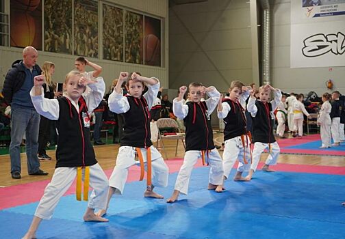 Каратисты Центра культуры «Хорошевский» из САО завоевали 14 медалей на международном турнире «Путь Тигра»
