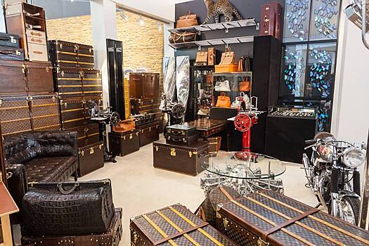 Louis Vuitton продаст виртуальный чемодан за 585 тысяч рублей