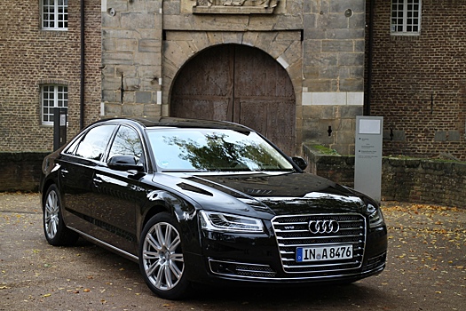 Названа дата премьеры нового Audi A8