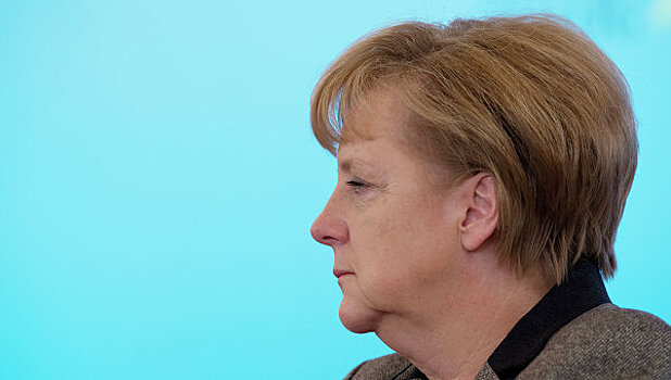 Меркель заявила о «критическом положении» Евросоюза