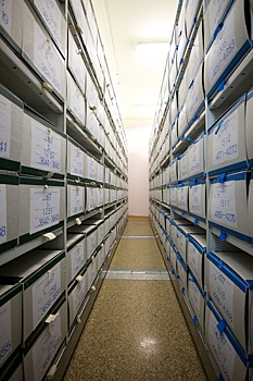 Более 140 тысяч запросов поступило в московские архивы в 2017 году