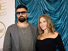 Чумаков рассказал об абьюзе и выложил видео, на котором жена ему прислуживает