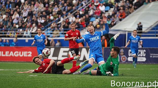 Более 1700 вологжан посмотрели первую игру «Динамо» на домашнем стадионе
