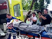 Директора сафари-парка показали после операции