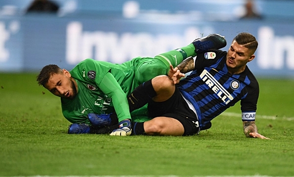 Золотая голова Икарди: "Интер" вырывает победу у "Милана" на последней минуте матча