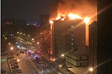 В Тюмени загорелся жилой дом