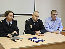 Самарские полицейские проводят профориентационную работу с учащимися образовательных организаций