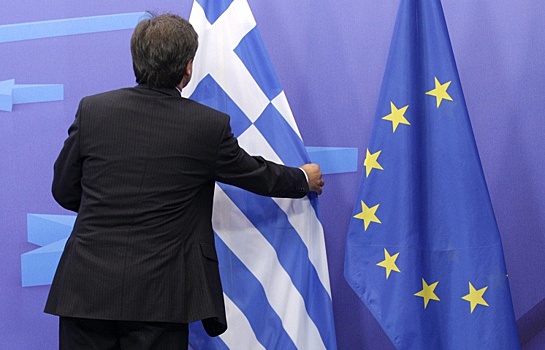 Минфин Австрии считает "почти неизбежным" выход Греции из еврозоны