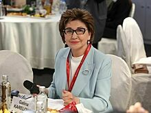 Сенатор Карелова рассказала о роли женщин в формировании здорового образа жизни в семье
