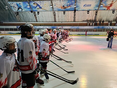 В Оренбурге проходит памятный хоккейный турнир, посвященный Герою России Андрею Зеленко