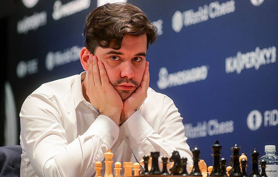 Непомнящий остался на четвертом месте в рейтинге FIDE