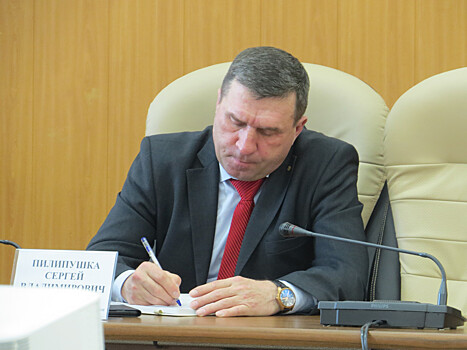 Вице-мэр Бердска по социальной политике уволился и вновь возглавил лицей