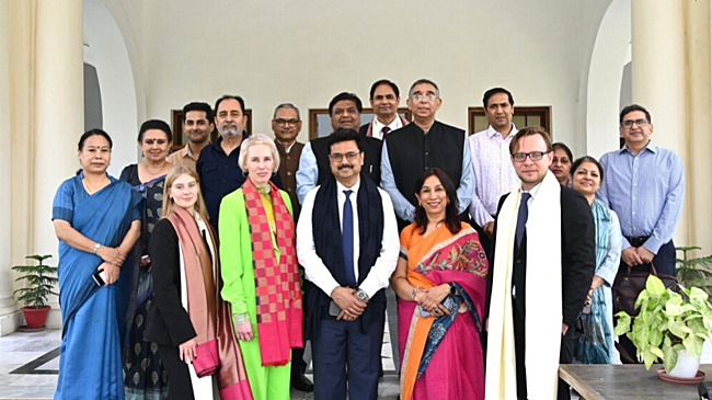 Питерская Вышка расширила сотрудничество с ведущими вузами Индии