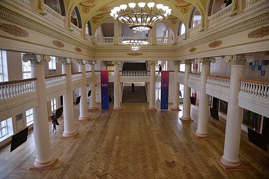 Правоохранители пришли с обыском в один из крупнейших российских университетов