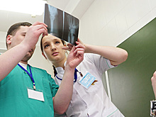 Новые меры соцподдержки врачей ввели в Глазове