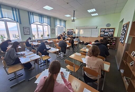 Школьники региона продолжают демонстрировать свои знания на региональном этапе ВСОШ, поделилась министр образования Кировской области Наталия Бастрикова