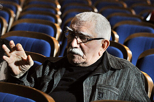 «Горбатый. Я сказал, Горбатый». Пять самых известных ролей Армена Джигарханяна