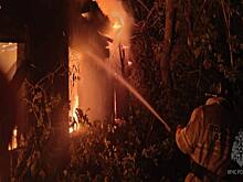 В Липецке следователи выясняют причины пожара в гараже, при котором погиб мужчина