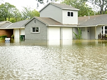 Тропический шторм "Харви" добрался до побережья Луизианы