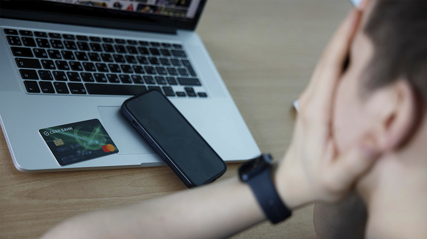 Житель Лабытнанги в попытке заработать на инвестициях отдал аферистам 6 миллионов рублей