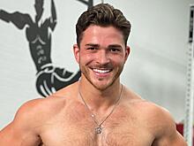 Звезда «Дома-2» Роман Капаклы ответил на вопрос, почему больше не общается с Ириной Пинчук и ее супругом