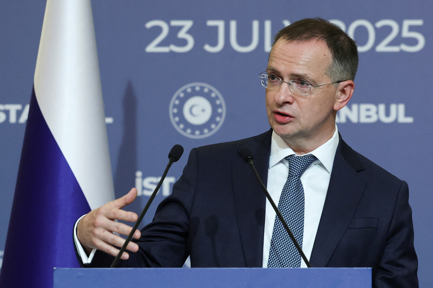 Мединский&nbsp; подтвердил, что в Женеве провел закрытую встречу с украинской стороной