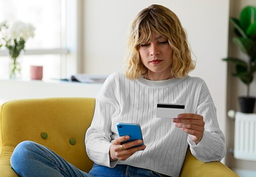 Перевод внутри банка может оставить вас без денег. Как не попасться на уловку мошенников, рассказал IT-эксперт