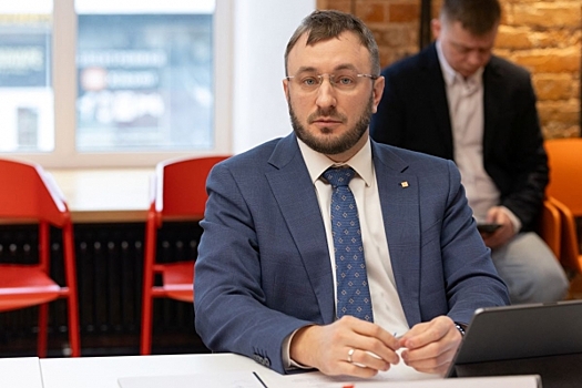 Свердловские власти научились следить за населением региона с помощью ИИ: замминистра раскрыл подробности