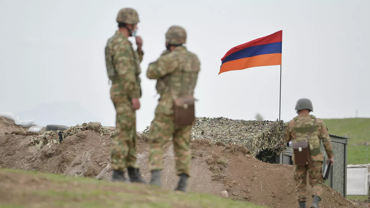 В Армении указали на разногласия по тексту мирного соглашения с Азербайджаном