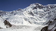 Двое альпинистов из России погибли в горах Тянь-Шаня