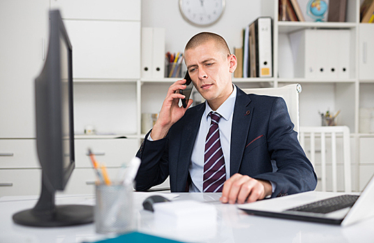 Полмиллиона лишних руководителей: Минтруд оценил, как изменится структура занятых на российском рынке труда к 2029 году