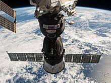 Рогозин сделал заявление о дыре в обшивке "Союза"