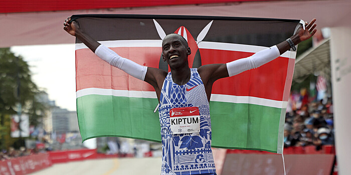 Беги, Келвин, беги! Кениец преодолел марафон всего за два часа. Как это возможно?