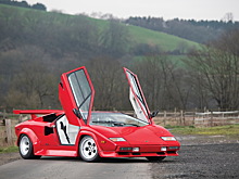 Lamborghini Countach с изысканным белым салоном продадут на аукционе