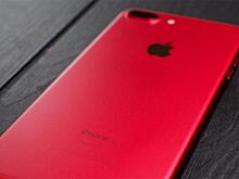 Красный iPhone не боится огня